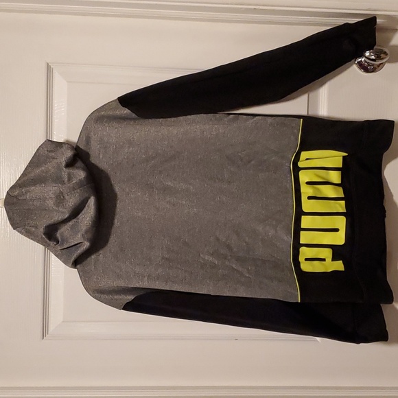 Puma Boys Black/Gray Zip Up Hooded Pullover Sweater - Size XL (18-20) - Picture 5 of 9